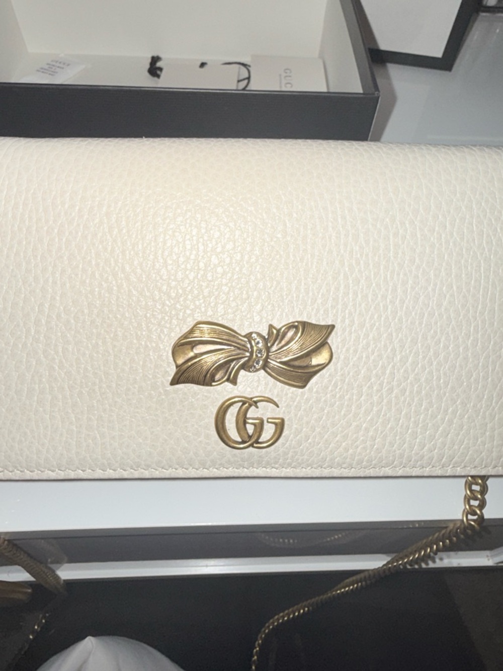 ♥️ Auth Rare Gucci Leather Purse w/ Gold GG Bow ♥️ - Picture 3 of 9